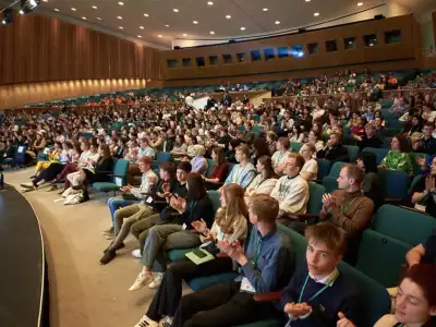 Projekte der Städt. Berufsschule für Fachkräfte in
		Arzt- und Tierarztpraxen und Pharm.-kaufm. Angestellte